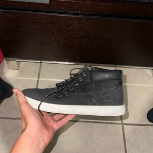 Black timberland shoes